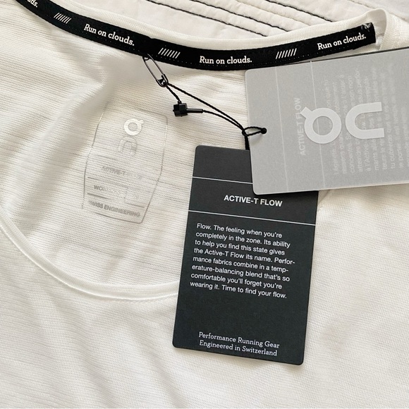 NWT On Cloud Running Active-T Flow Quick-drying Athletic Shirt White size Medium - Picture 6 of 10